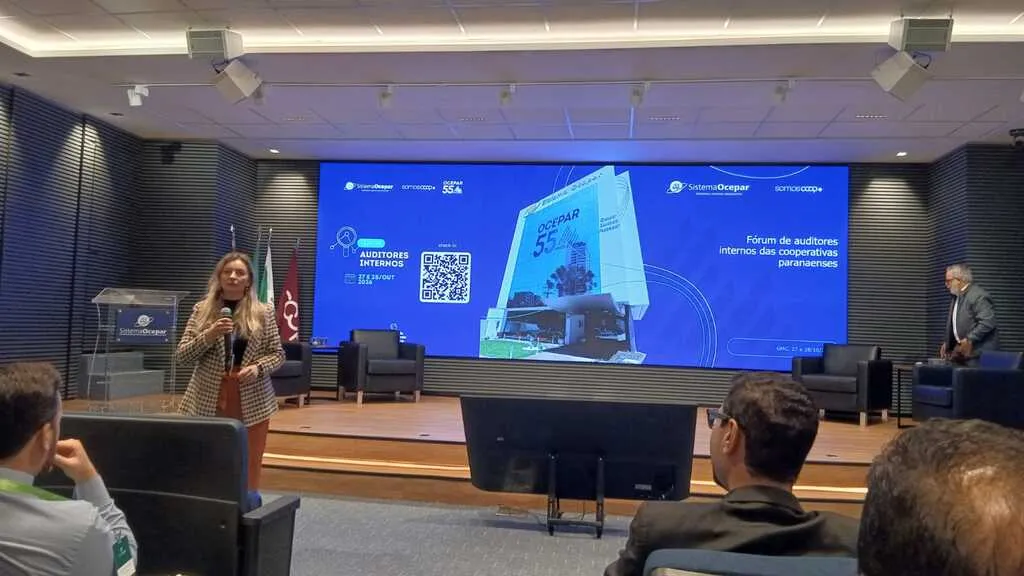 "Fórum de Auditores Internos" é aberto com apresentação dos "Indicadores de Maturidade de Auditoria Interna das Cooperativas Paranaenses"