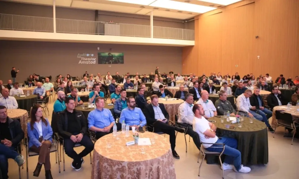 Coordenadores dos Núcleos Oeste e Sudoeste comemoram sucesso da reunião conjunta