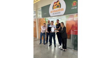 Prefeitura de Curitiba lança venda de ração animal nos Armazéns da Família